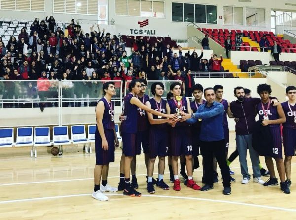 Basketbol Takımımız Osmaniye 1.si
